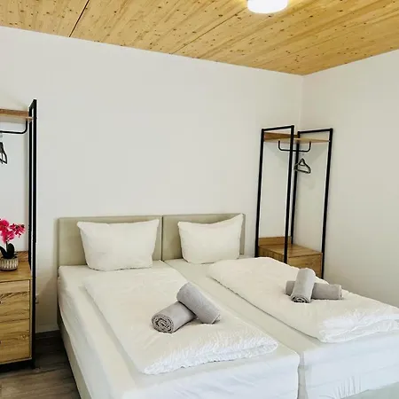 Grenzapartments Apartman *