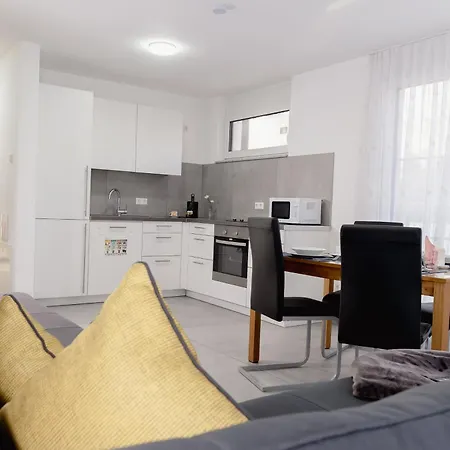 Grenzapartments Apartment *